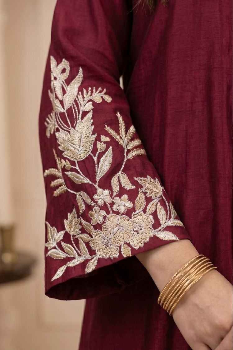 zareen maroon